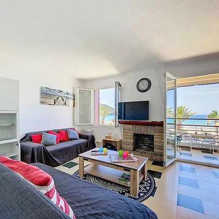 En Bord De Avec Terrasse, Parking Prive, Wifi Et Equipements Modernes - Fr-1-770-15